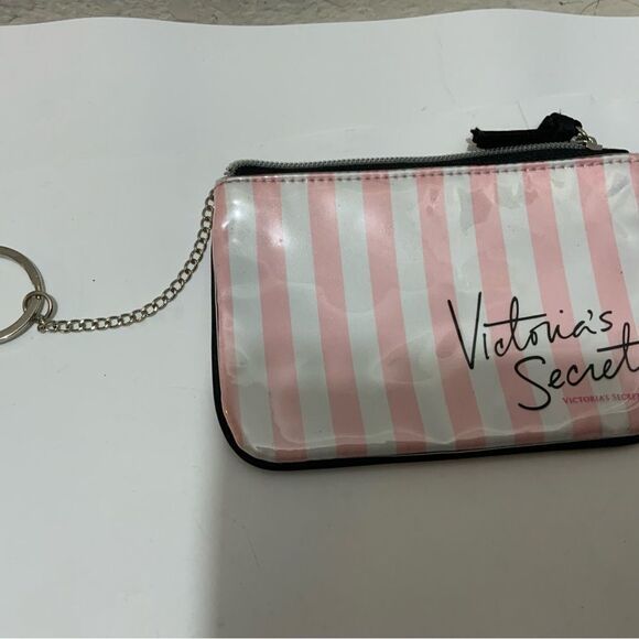 Victoria’s Secret key chain wallet - Picture 1 of 5